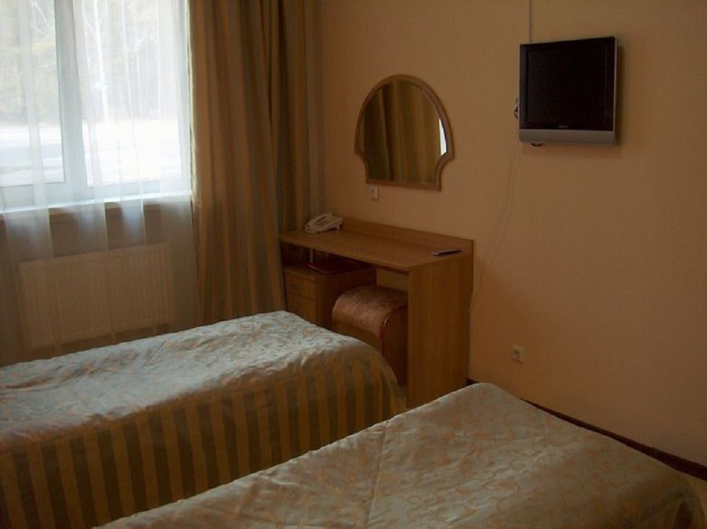 rooms-2bed-hotel-complex-of-selected