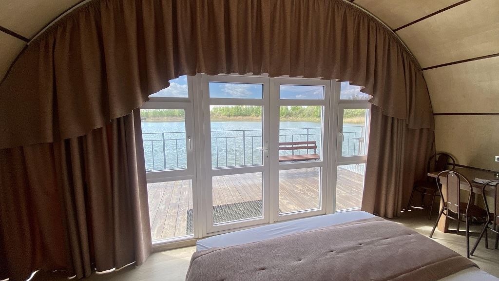 rooms-2местный-купол--дом-на-воде