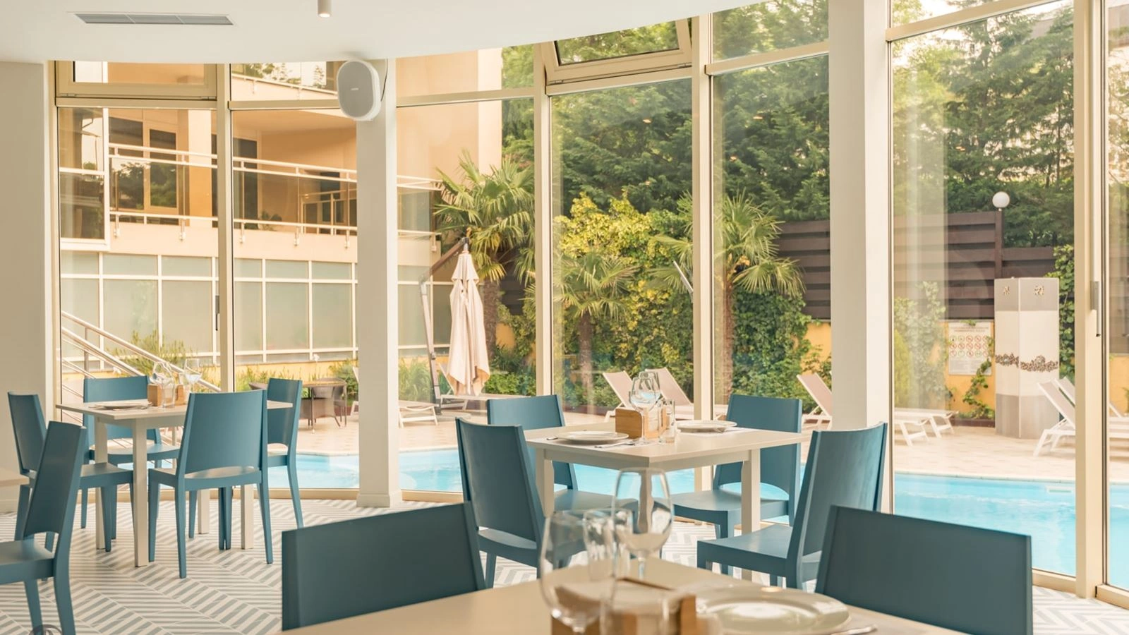 restaurants-restorant