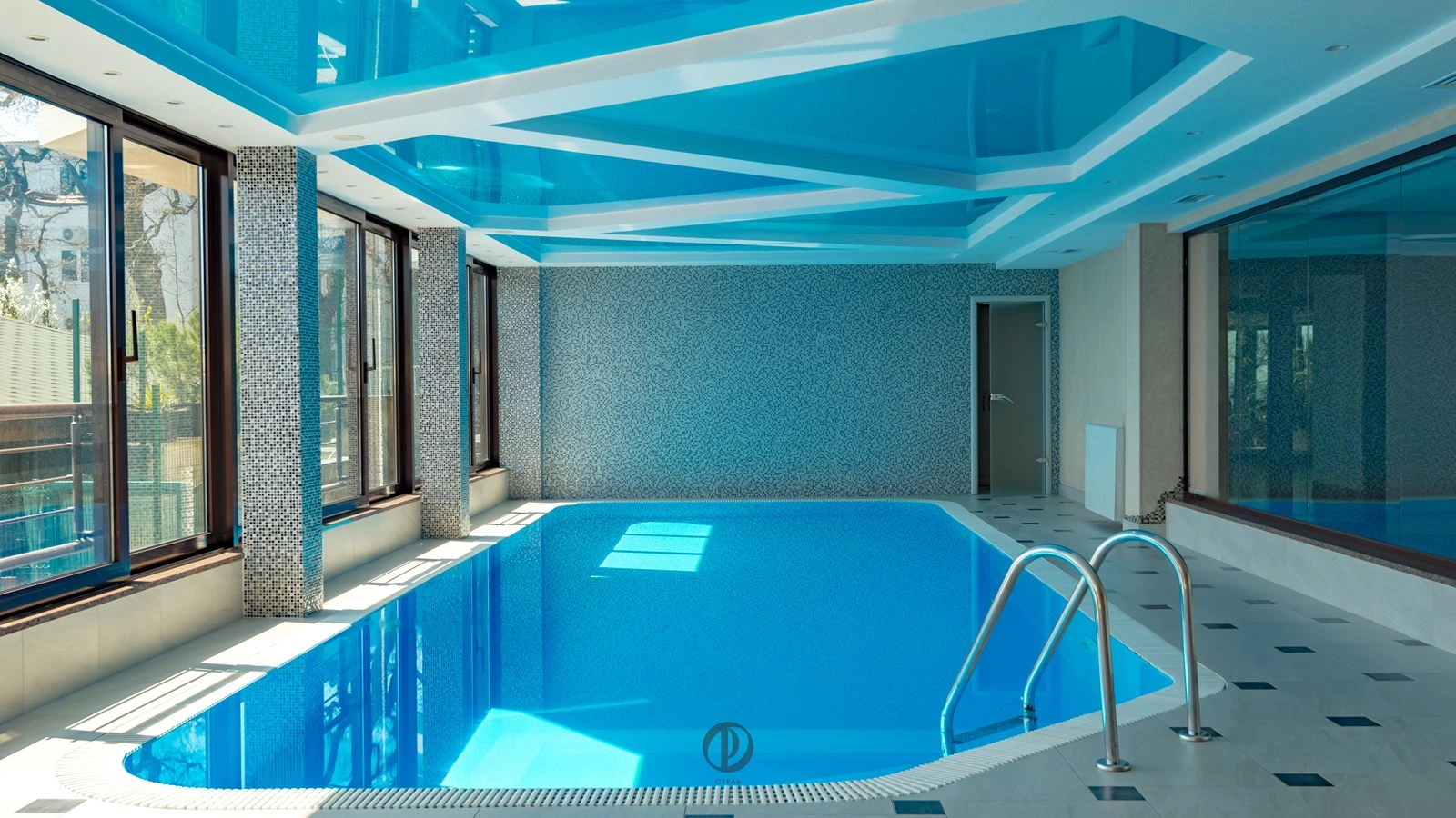 pools-indoor-pool