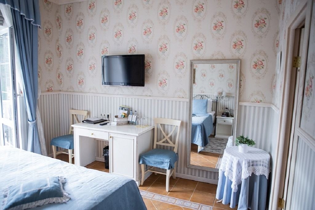 rooms-standard-superior-twindbl-with-balcony