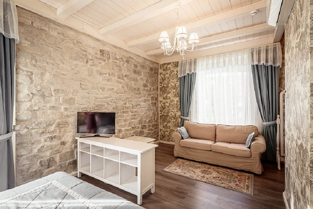 rooms-superior-junior-suite-with-balcony