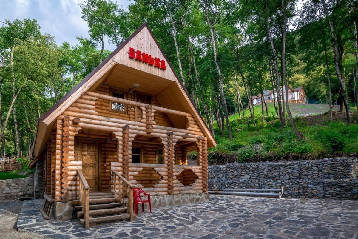 rooms-housebathhouse