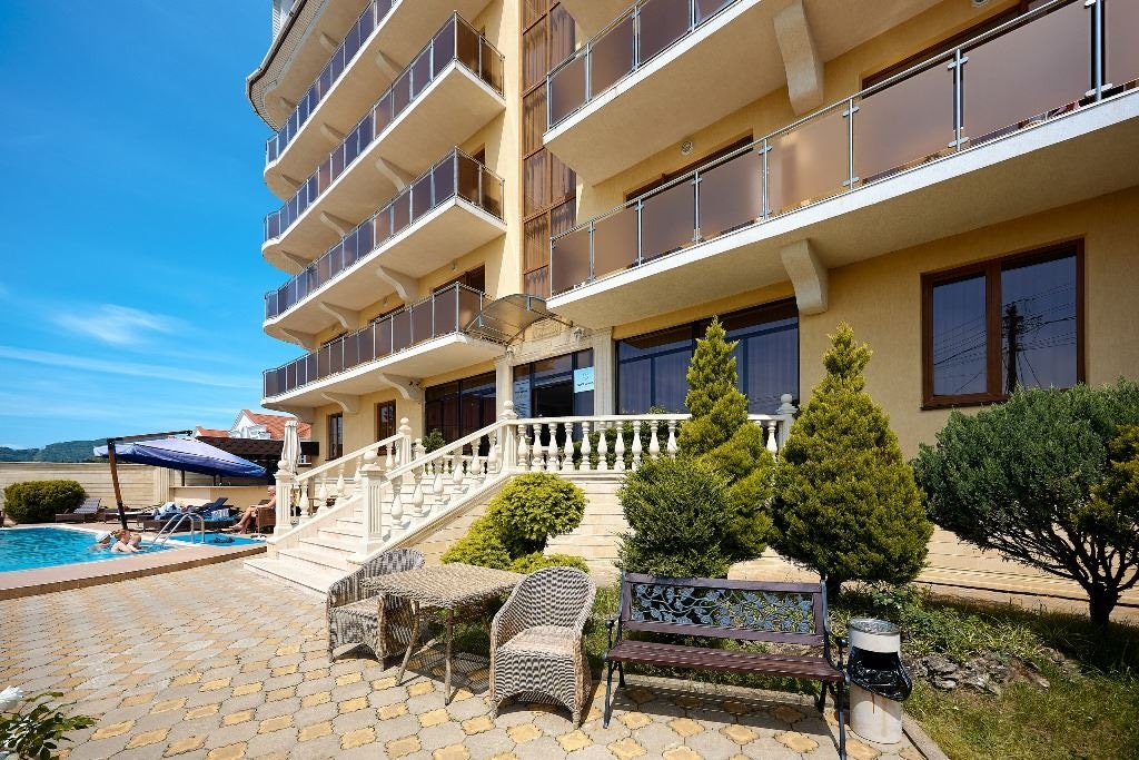 general-main-building