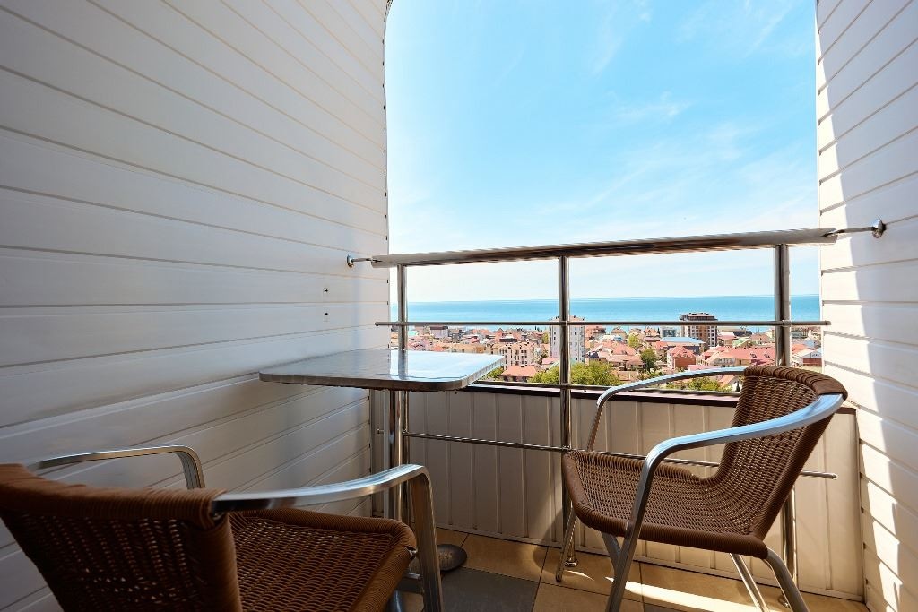 rooms-standart-with-balkony-and-weiu