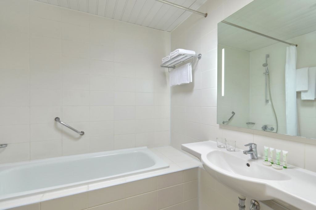 rooms-suite-superior