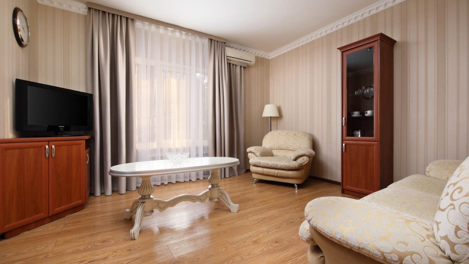 rooms-2комнатный-люкс-в-коттедже