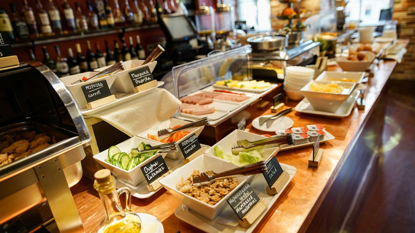 restaurants-restaurant