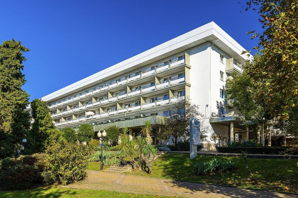 general-main-building