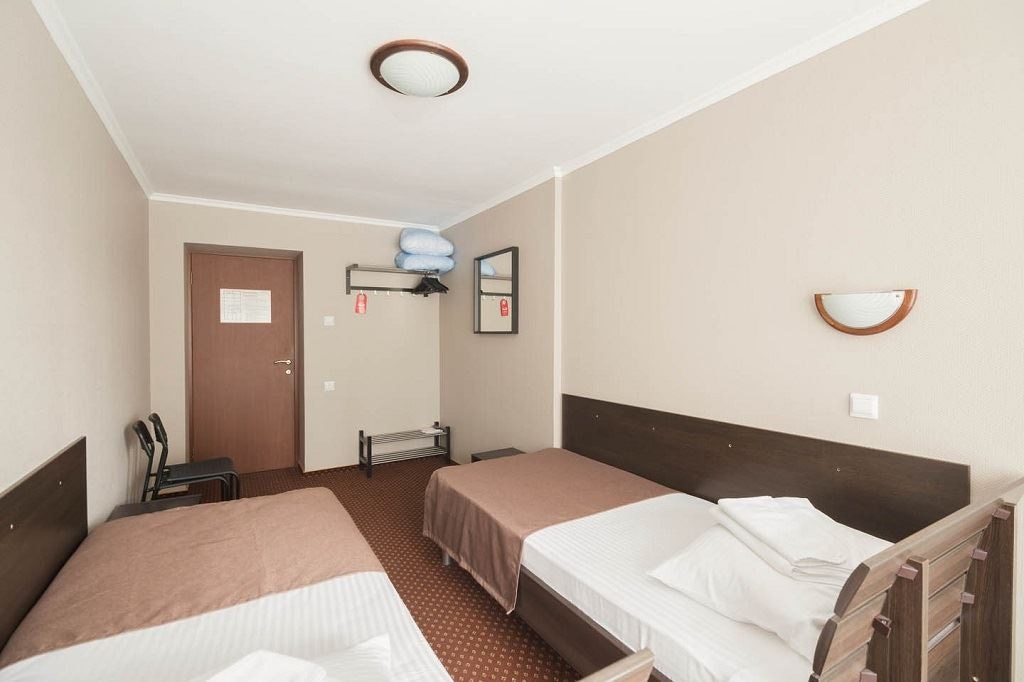 rooms-twin-economy-without-backony