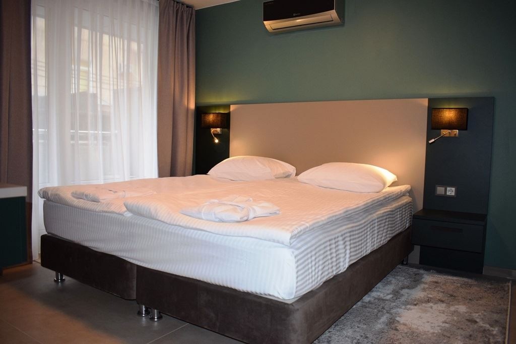 rooms-1-room-apartament-with-balcony