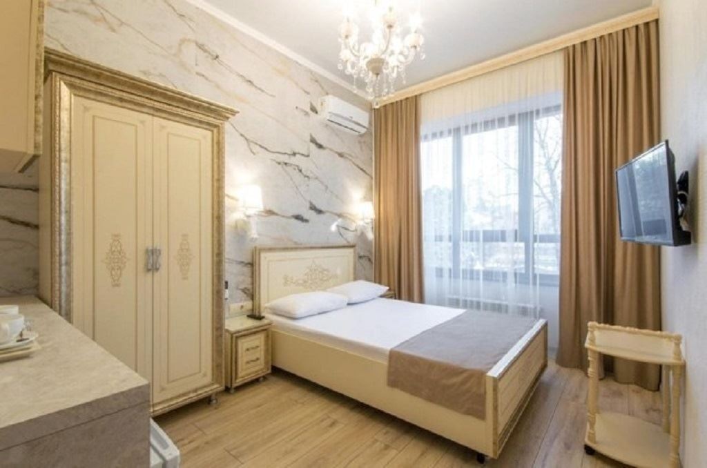 rooms-deluxe-river-wiew