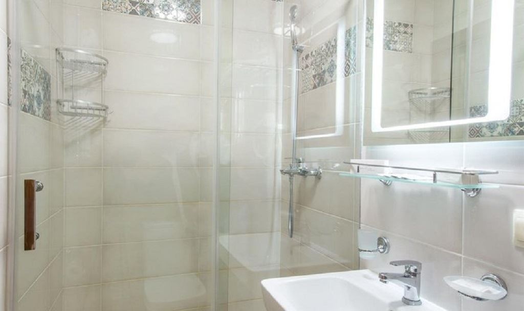 rooms-deluxe-river-wiew