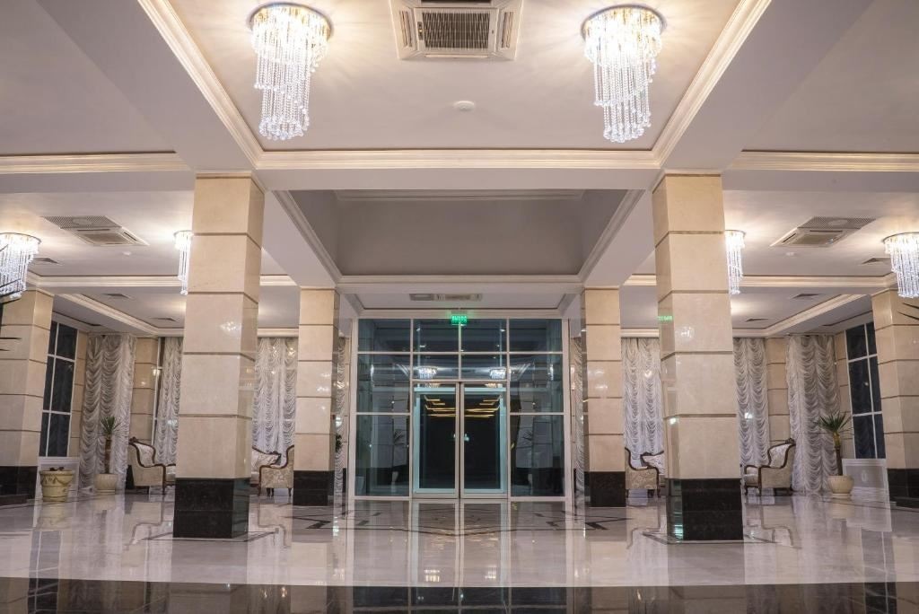 general-main-building