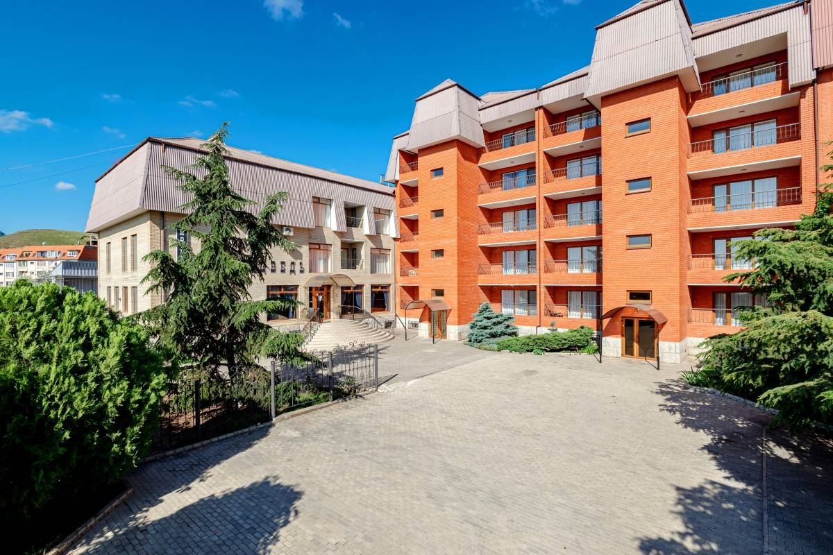 general-main-building