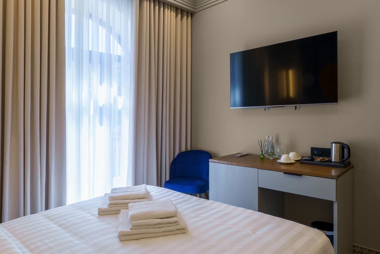 rooms-комфорт-двухместный-с-балконом