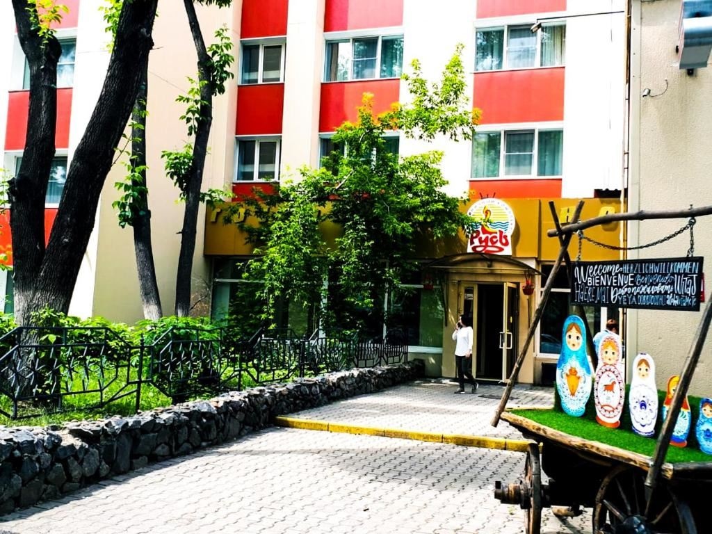 general-main-building