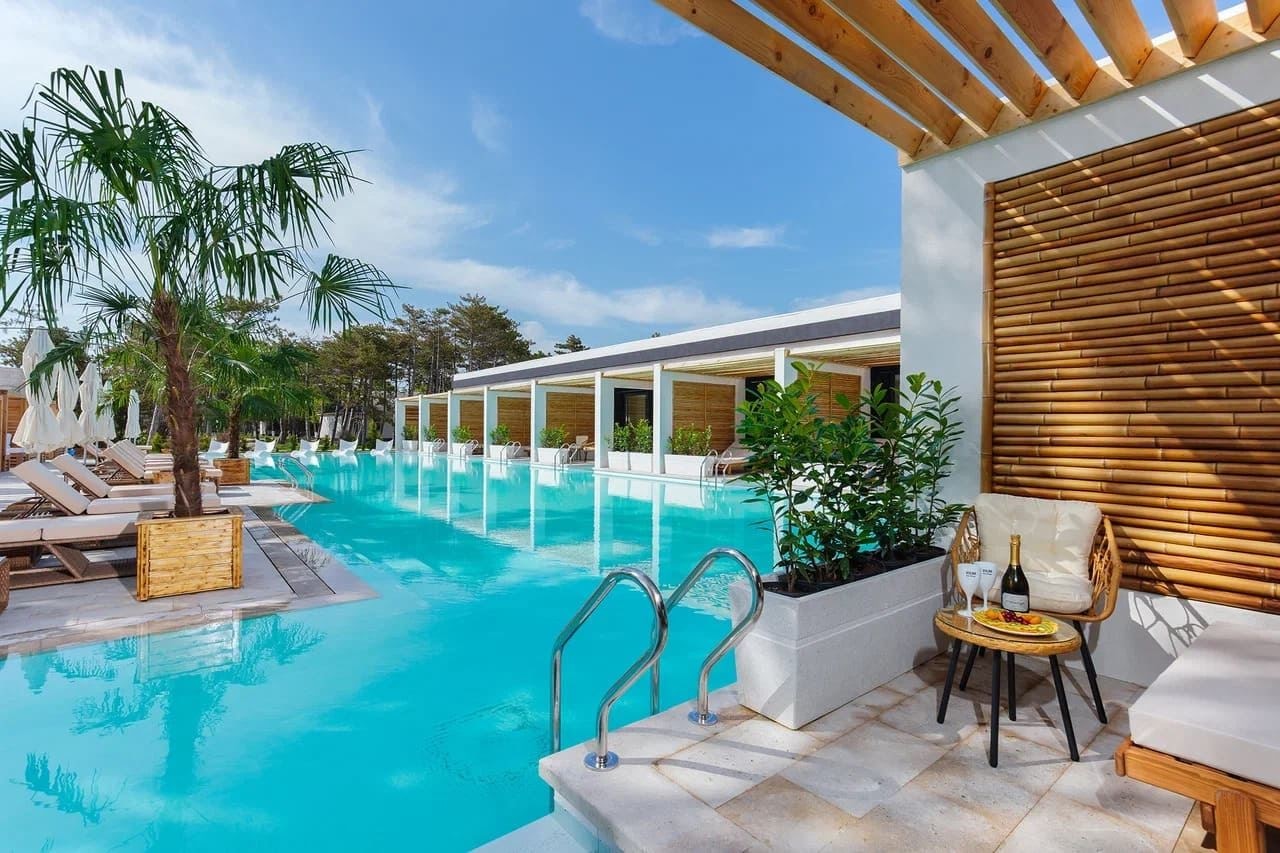 rooms-sea-village-superior