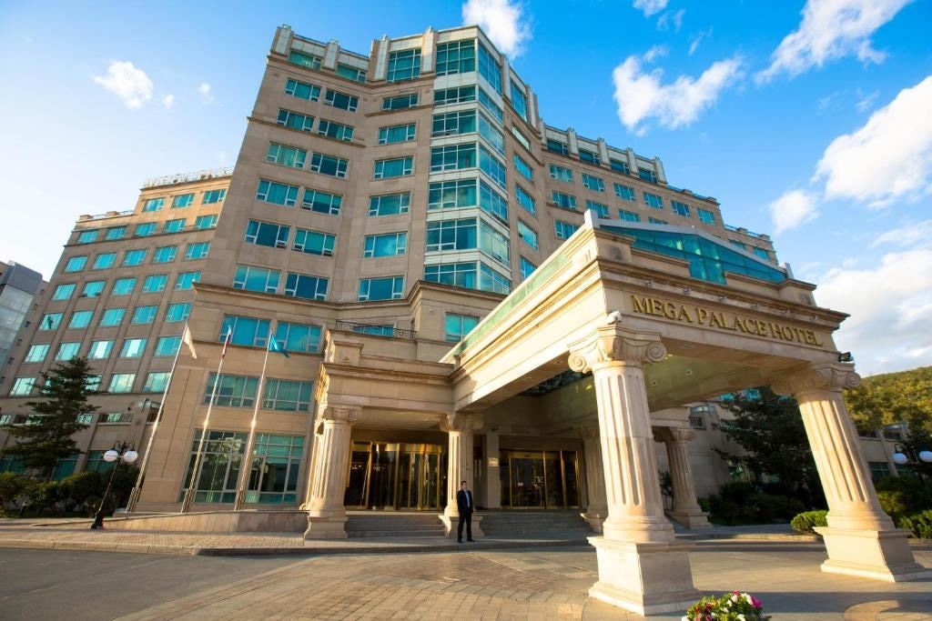 general-main-building