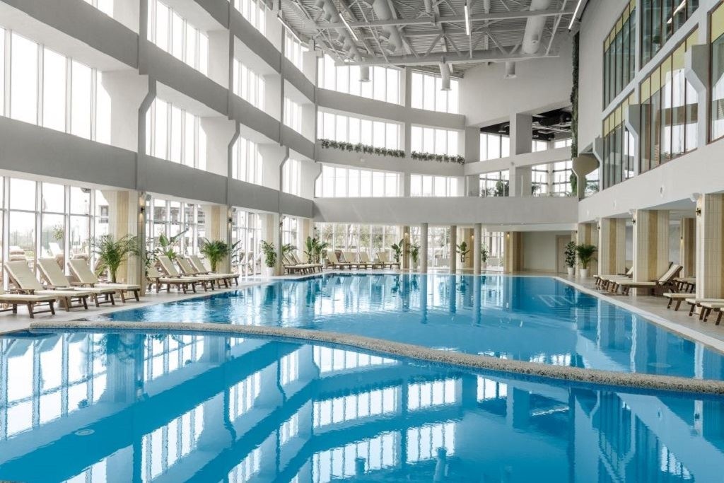 pools-indoor-pool