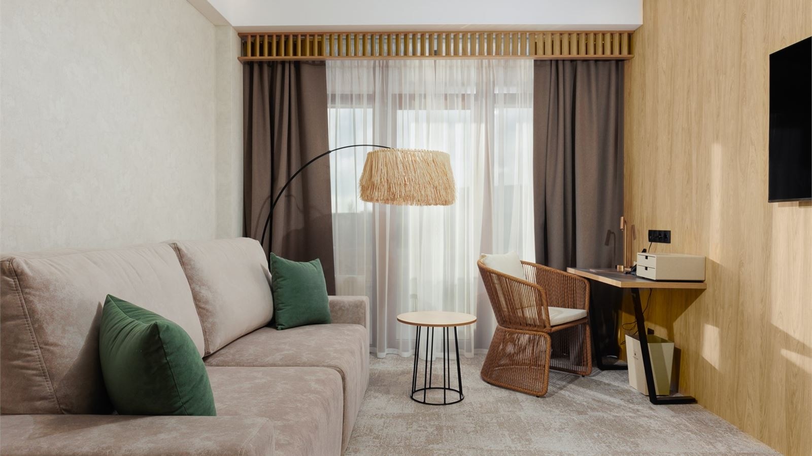 rooms-suite-deluxe-sea-view