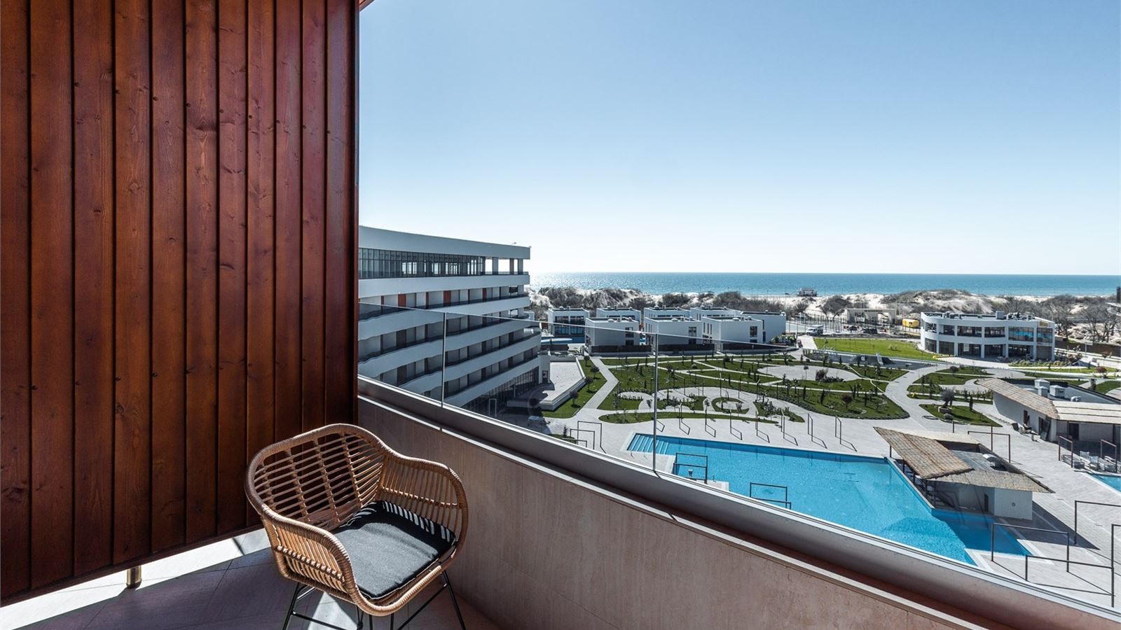 rooms-suite-deluxe-sea-view