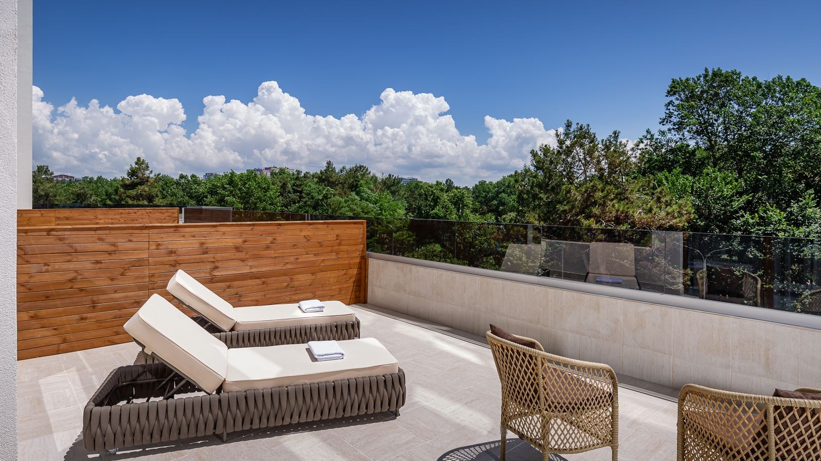 rooms-premium-room-with-terrace