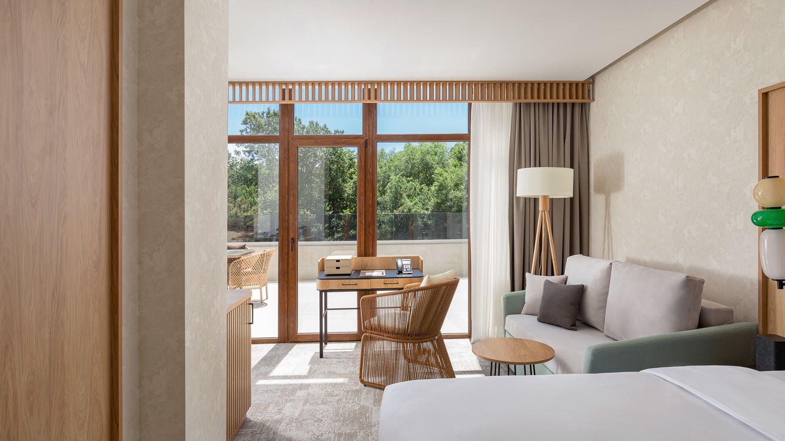 rooms-premium-room-with-terrace