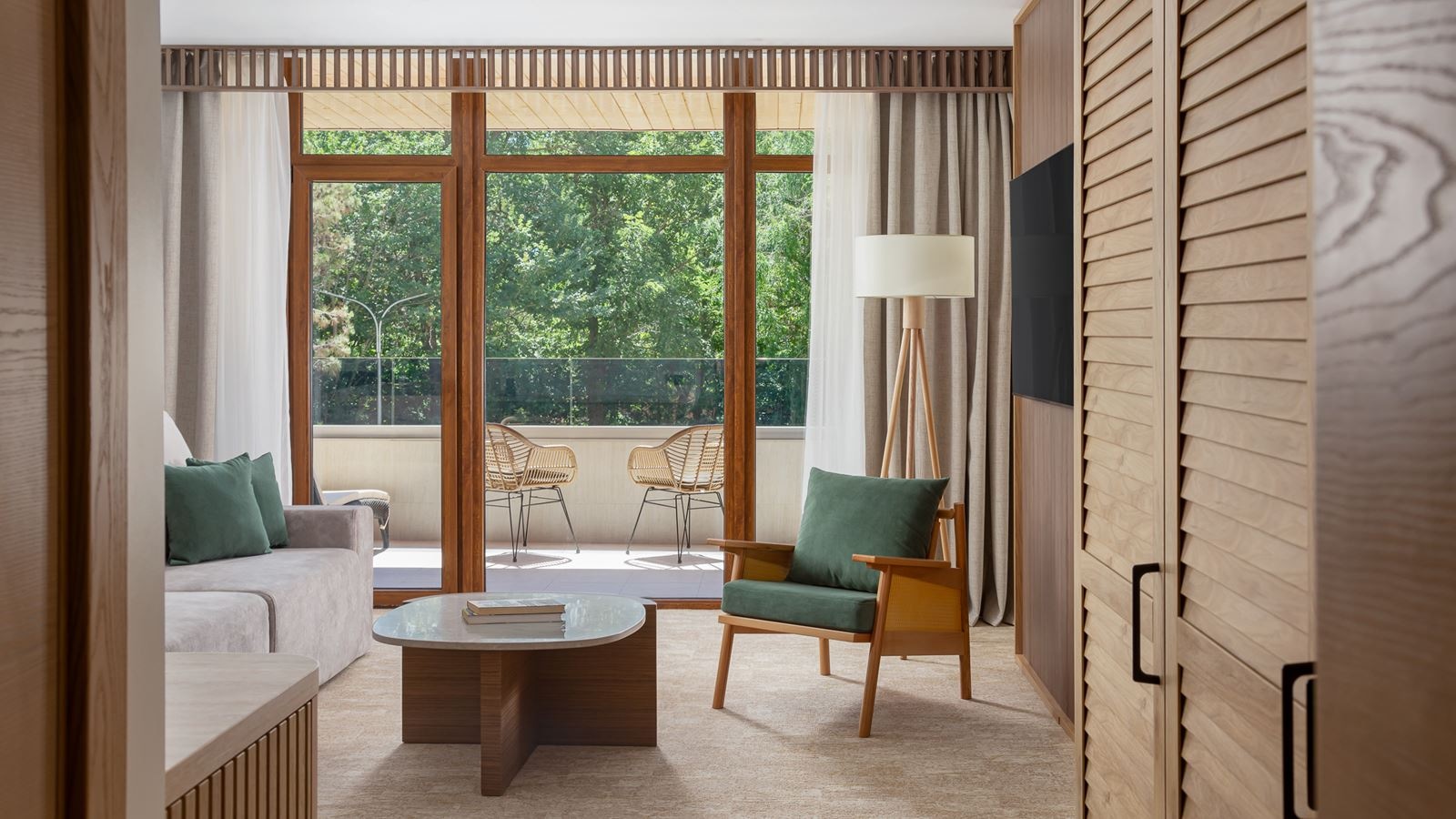 rooms-premium-room-with-balcony