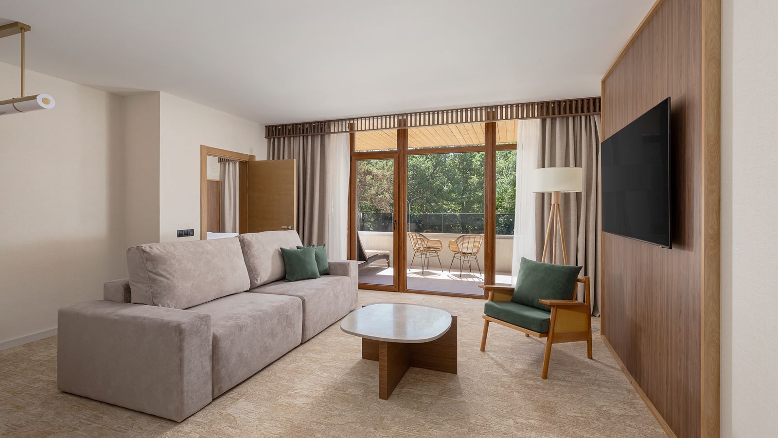 rooms-premium-room-with-balcony