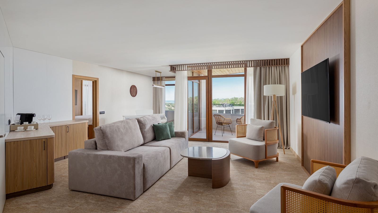 rooms-executive-suite-sea-view
