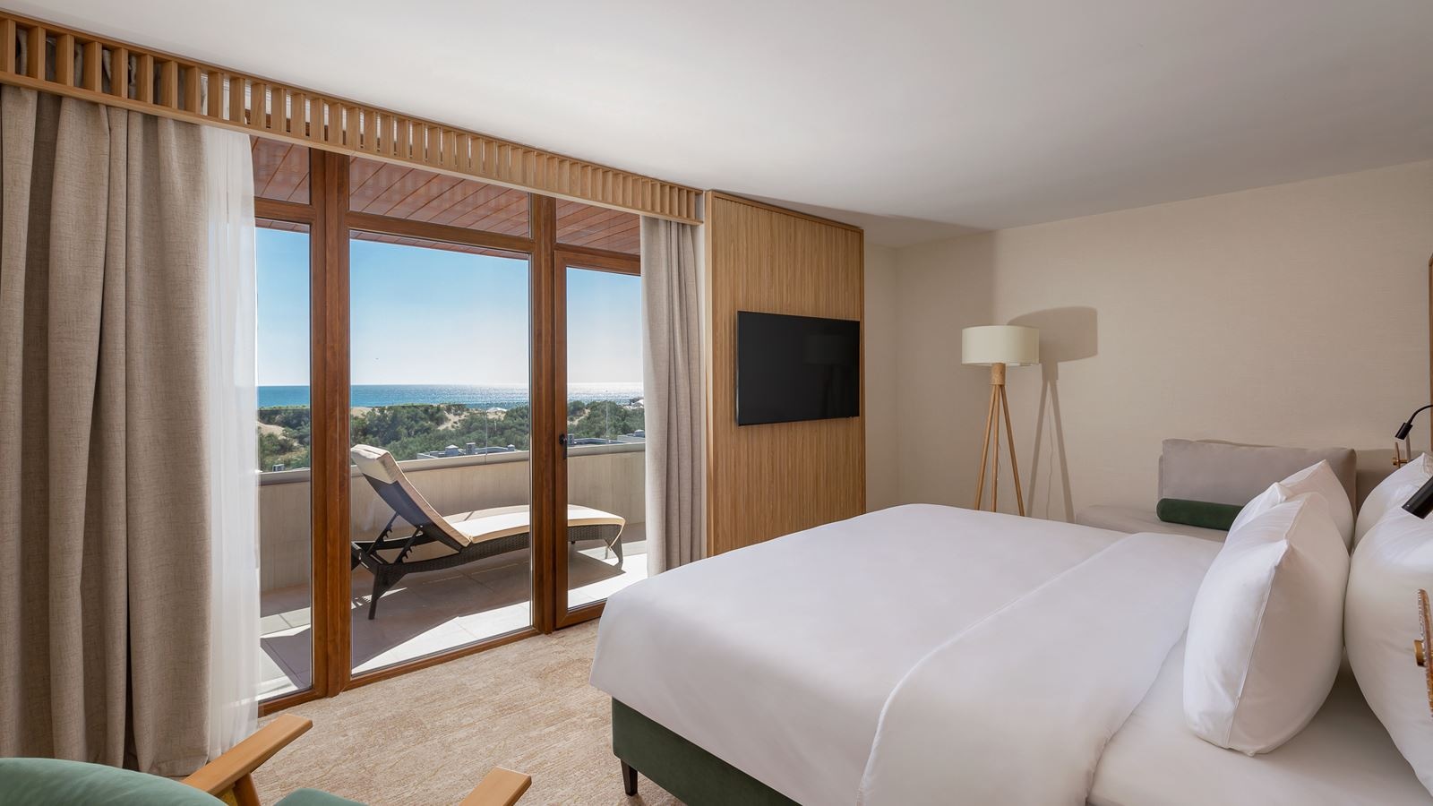 rooms-president-suite-sea-view