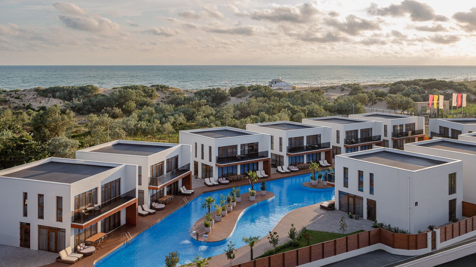 rooms-family-pool-villa