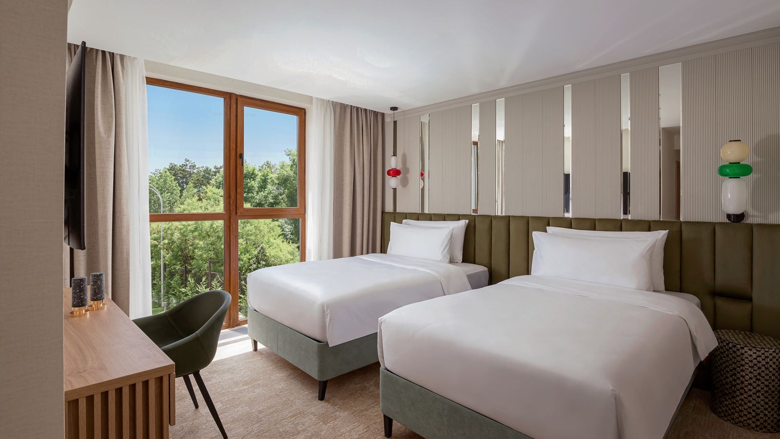 rooms-family-pool-villa