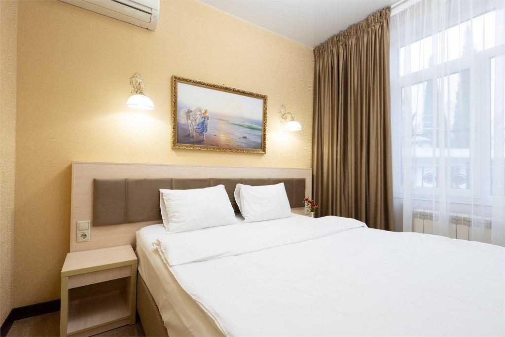 rooms-standart-with-balcony