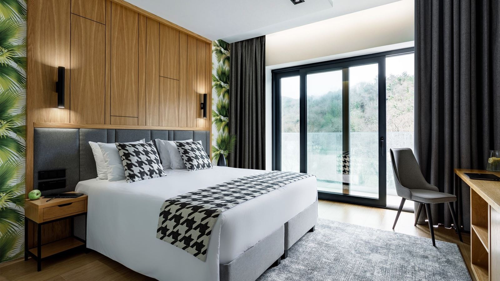 rooms-джуниор-сьют-с-видом-на-море