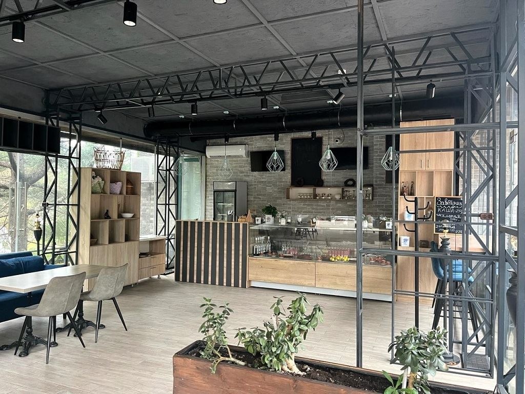 restaurants-restaurant