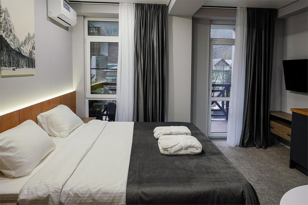 rooms-standart-with-balcony