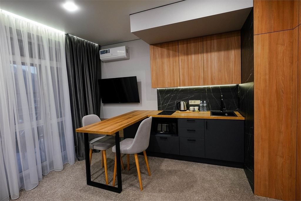 rooms-superior-with-balcony