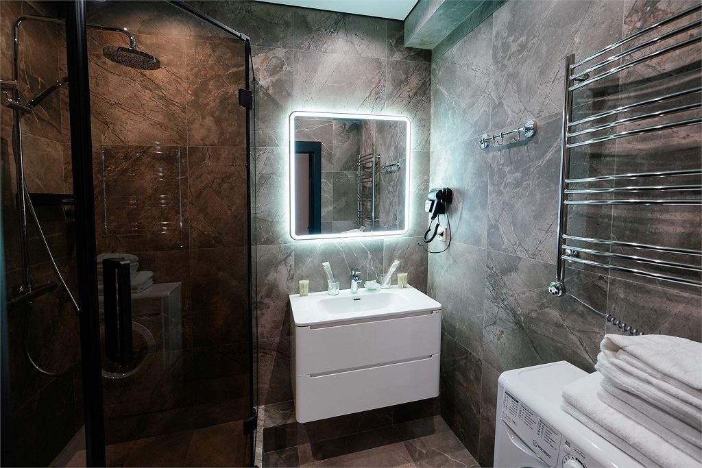 rooms-superior-with-balcony