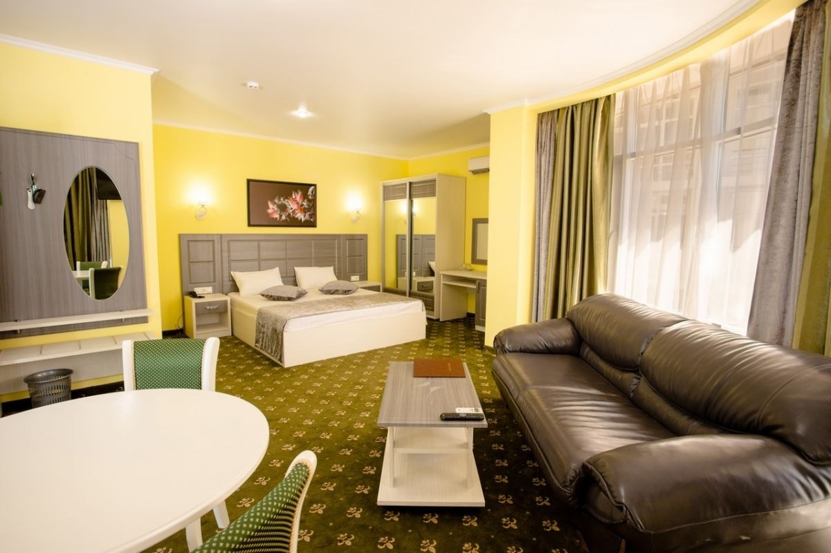 rooms-3х-местный-студио-панорамный