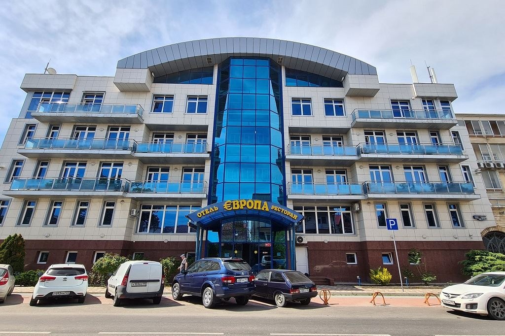 general-main-building