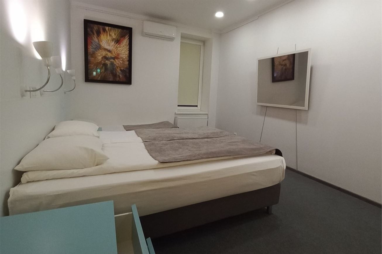 rooms-3-местный-номер-лофт-dbl