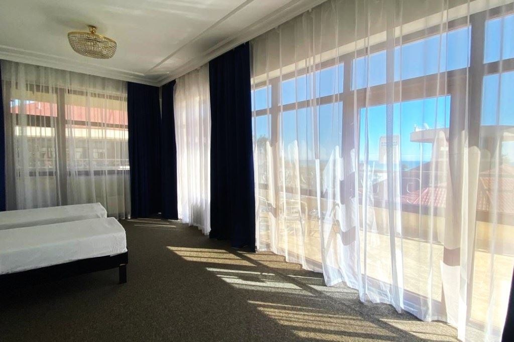 rooms-luxe-glavniy-korp