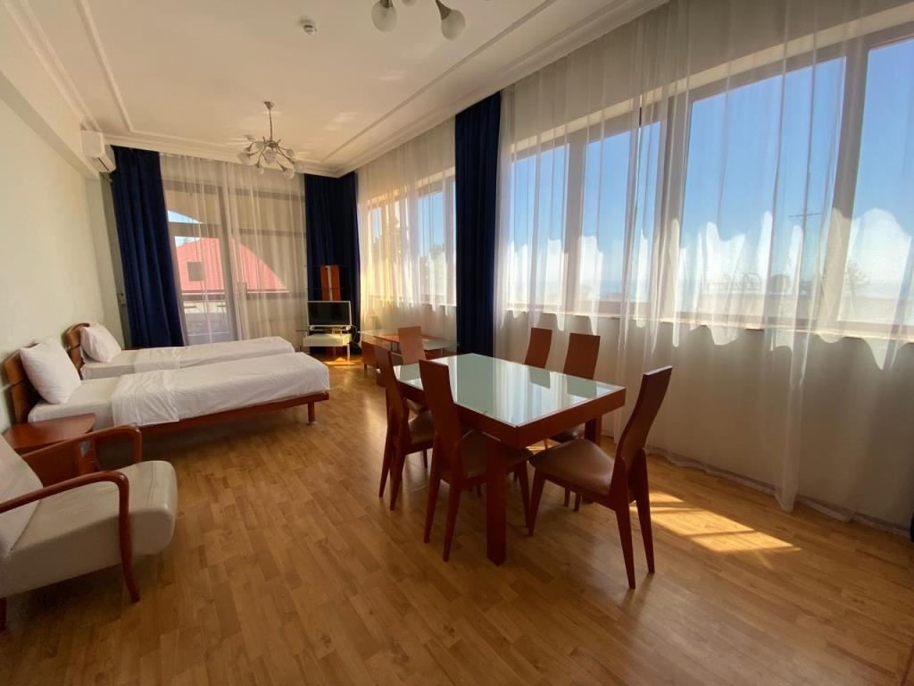 rooms-luxe-glavniy-korp