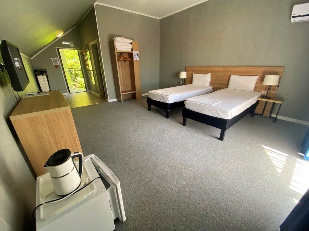 rooms-standart-twin-balcony