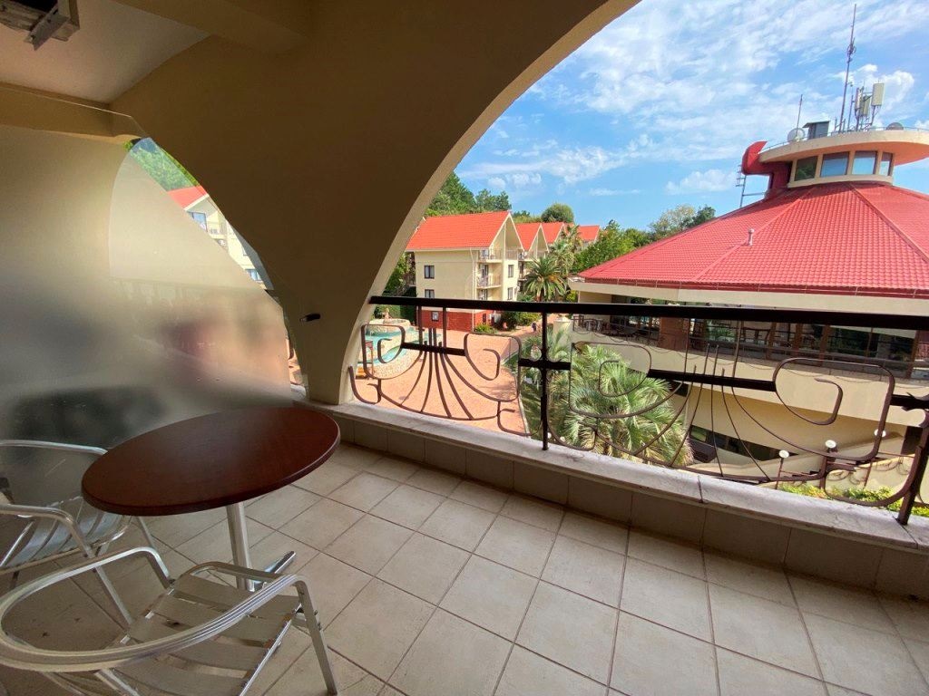 rooms-standart-balcony-side-sea-view