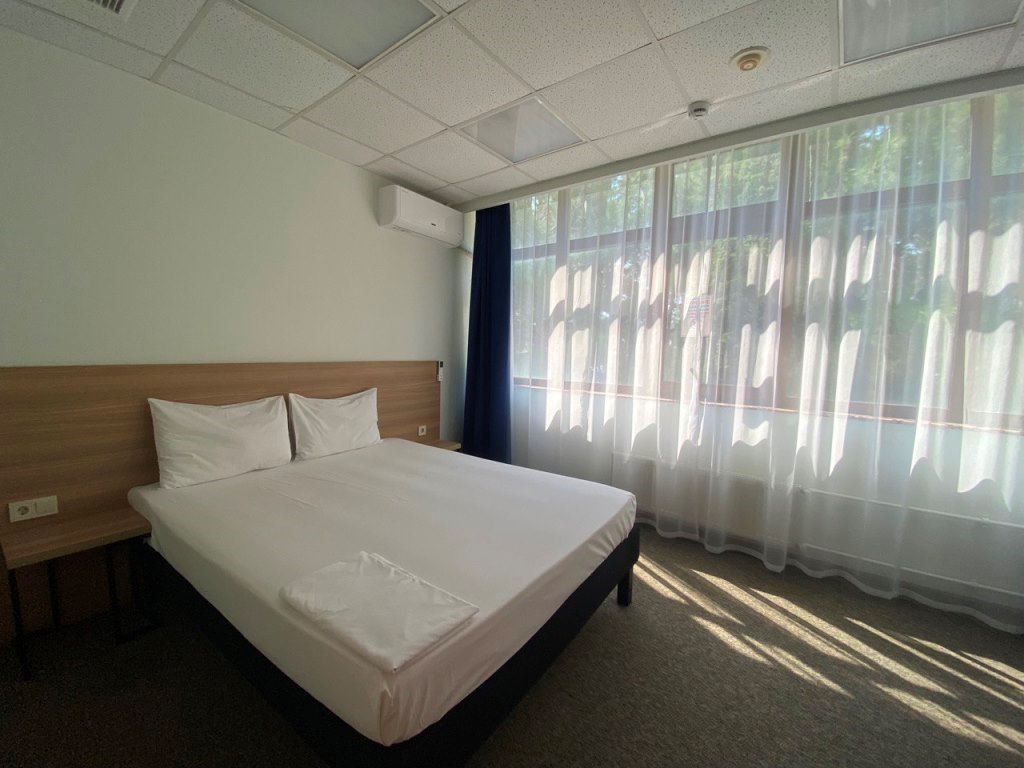 rooms-standart-dbl-glavniy-korp