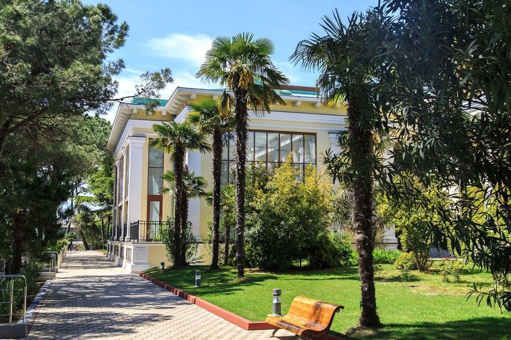 general-main-building