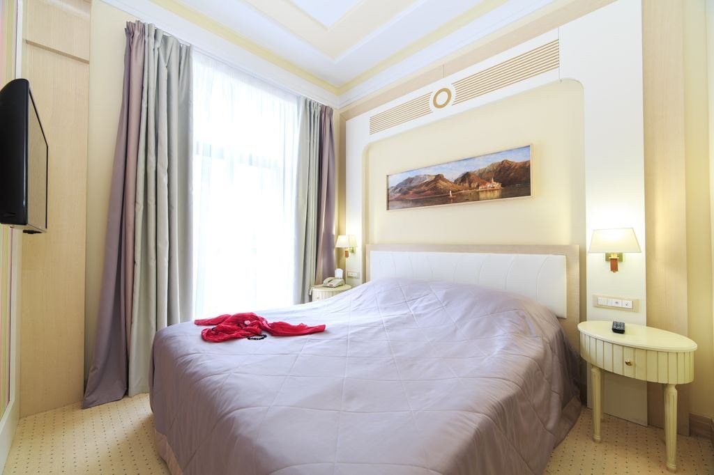 rooms-double-family-spalniy